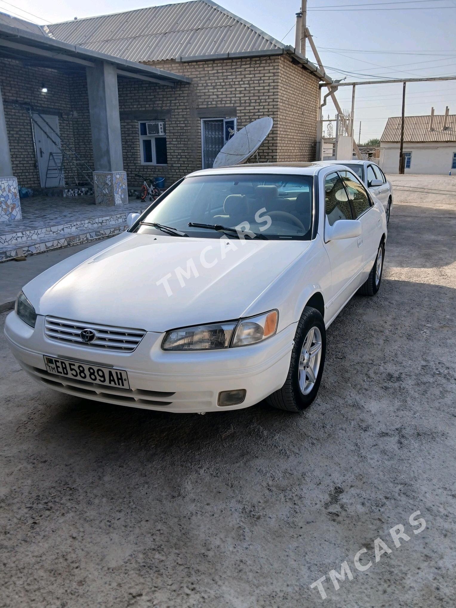 Toyota Camry 1998 - 105 000 TMT - Tejen - img 2