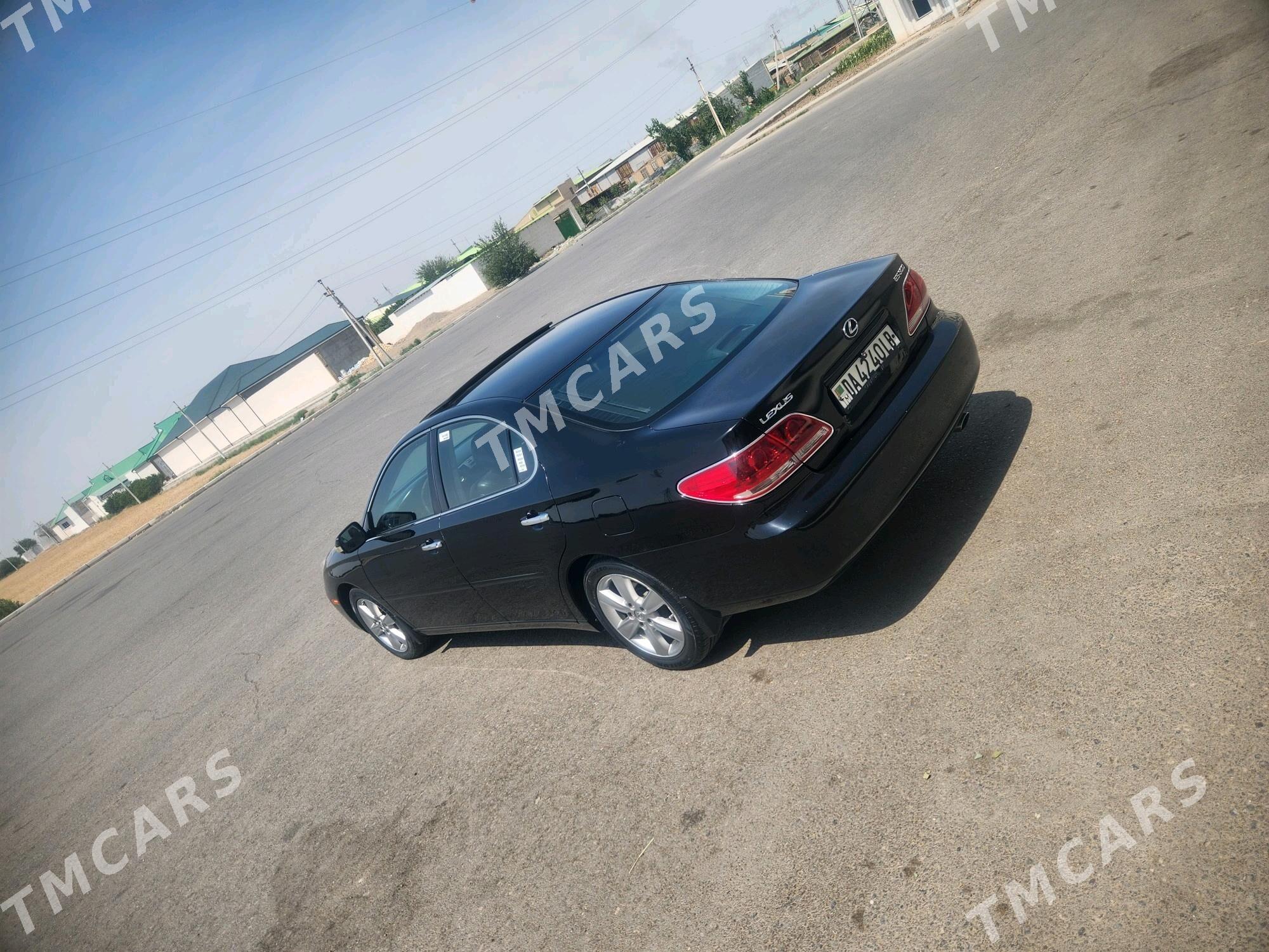 Lexus ES 300 2003 - 185 000 TMT - Saýat - img 3
