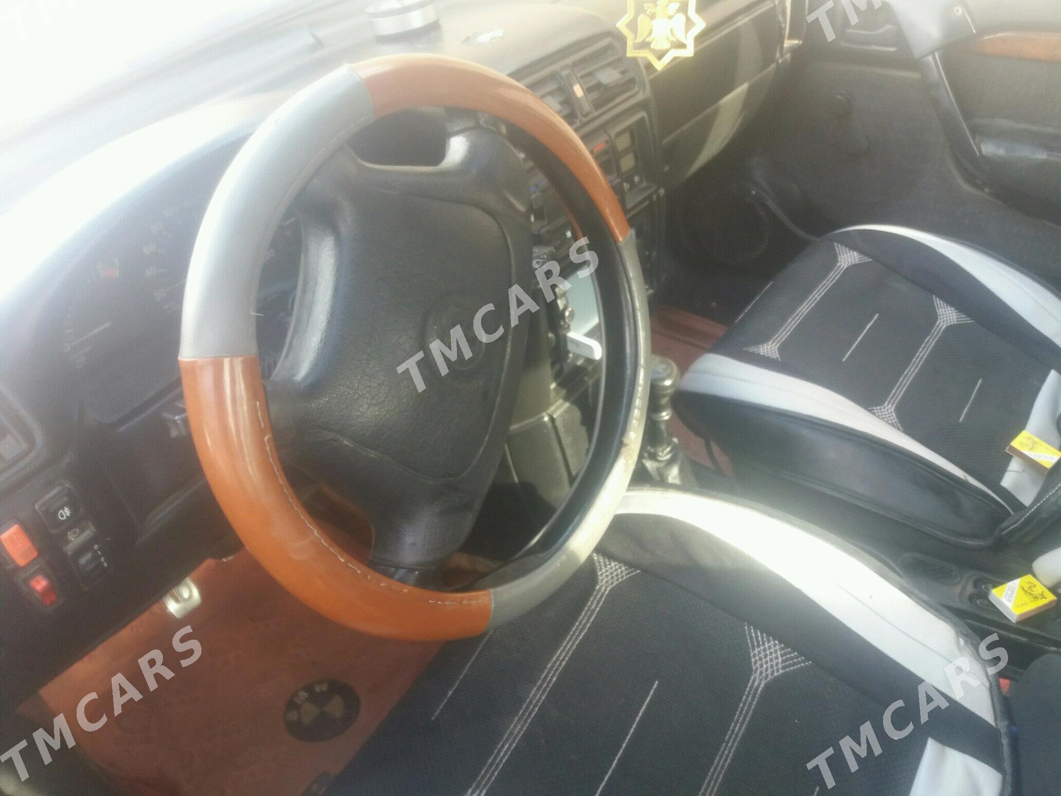 Opel Vectra 1994 - 35 000 TMT - Чарджоу - img 5