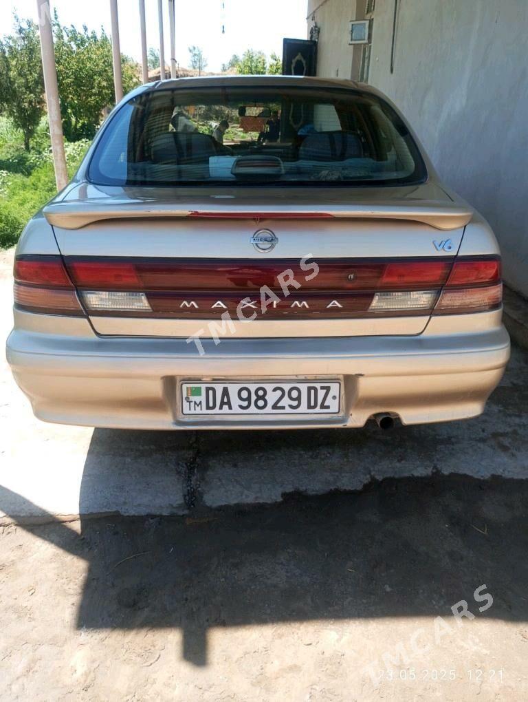 Nissan Maxima 1997 - 60 000 TMT - Акдепе - img 2