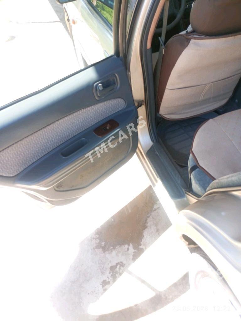Nissan Maxima 1997 - 60 000 TMT - Акдепе - img 3