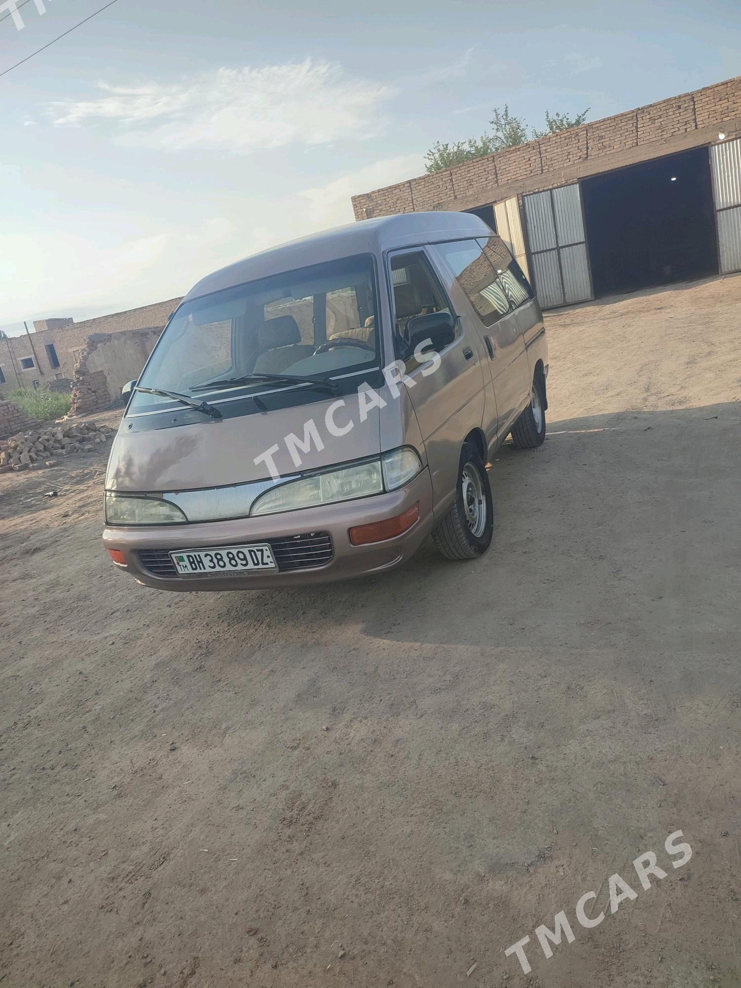 Toyota Town Ace 1992 - 45 000 TMT - Акдепе - img 2