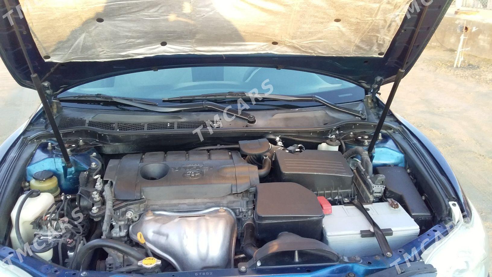 Toyota Camry 2011 - 190 000 TMT - Эсенгулы - img 8