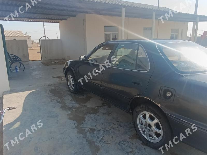 Toyota Camry 1992 - 37 000 TMT - Esenguly - img 5