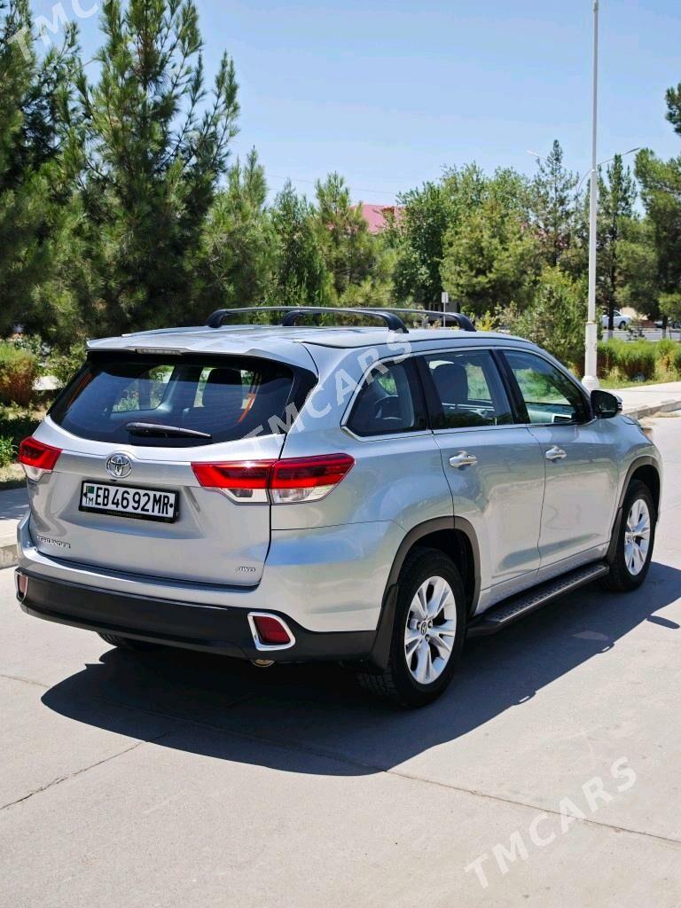 Toyota Highlander 2018 - 420 000 TMT - Мары - img 4