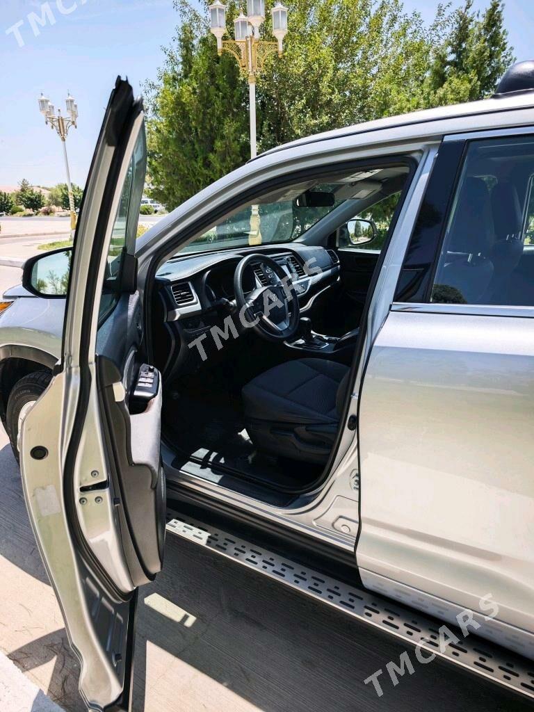 Toyota Highlander 2018 - 420 000 TMT - Мары - img 7