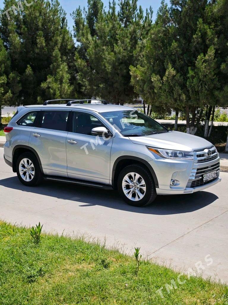Toyota Highlander 2018 - 420 000 TMT - Мары - img 6