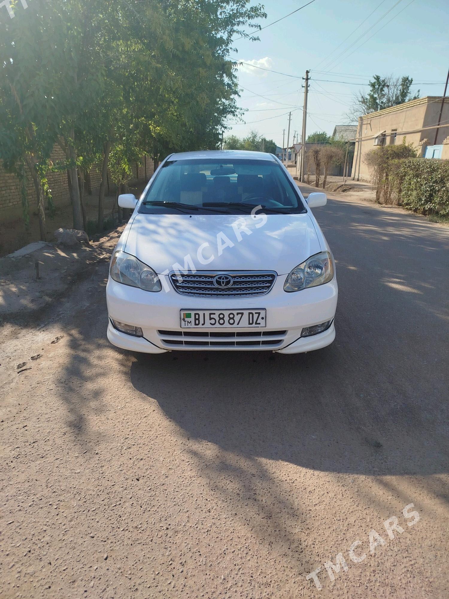 Toyota Corolla 2004 - 106 000 TMT - Гороглы (Тагта) - img 4