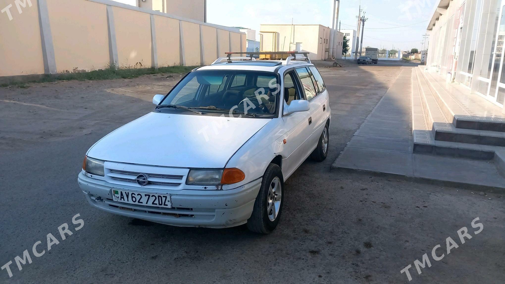 Opel Astra 1994 - 35 000 TMT - Дашогуз - img 3