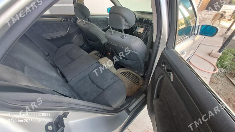 Mercedes-Benz C-Class 2001 - 65 000 TMT - Шабатский этрап - img 4