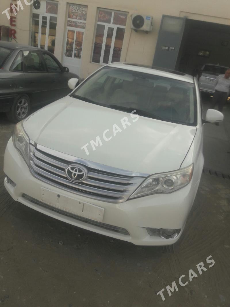 Toyota Avalon 2011 - 200 000 TMT - Saýat - img 3