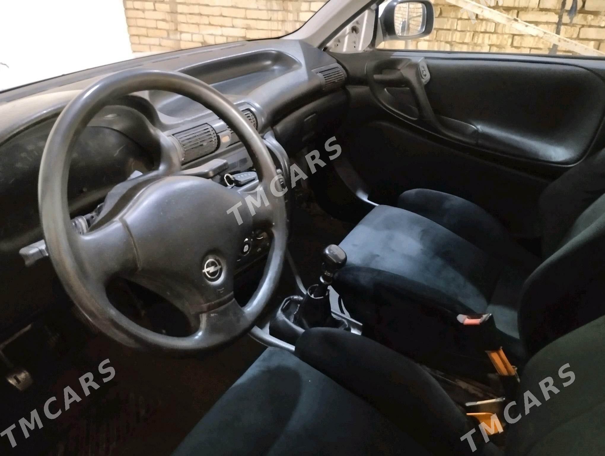 Opel Astra 1994 - 34 000 TMT - Мары - img 3