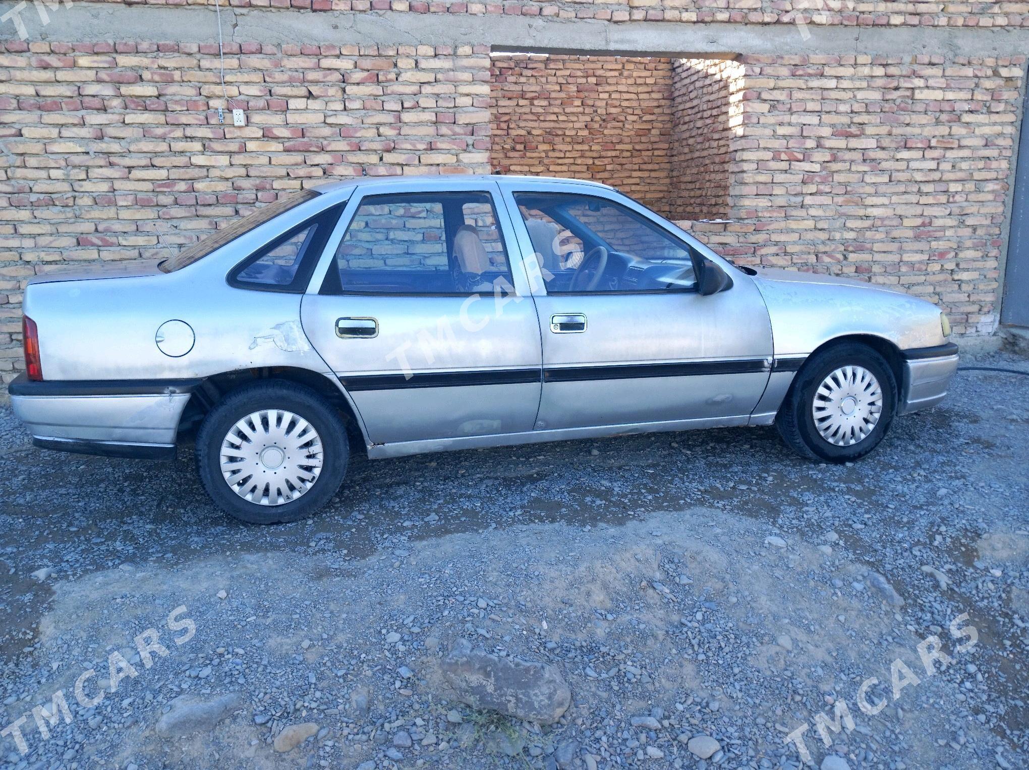 Opel Vectra 1991 - 20 000 TMT - Bäherden - img 3