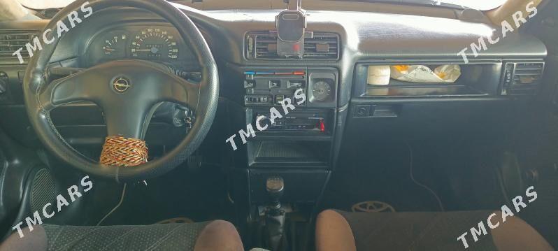 Opel Vectra 1992 - 38 000 TMT - Baýramaly - img 5
