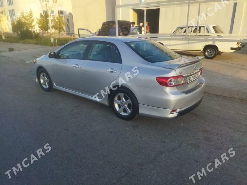 Toyota Corolla 2013 - 140 000 TMT - Türkmenabat - img 2