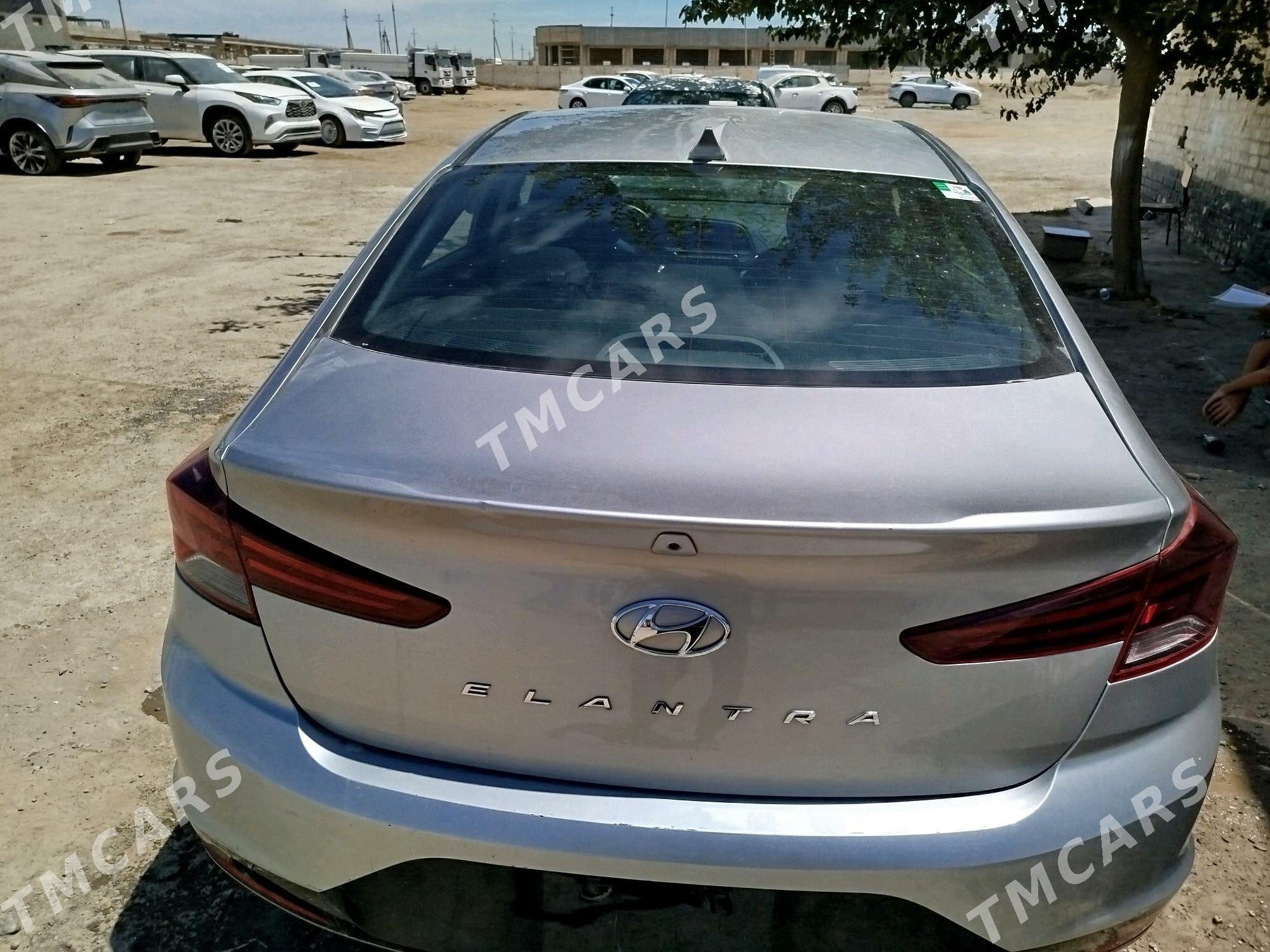 Hyundai Elantra 2020 - 136 000 TMT - Mary - img 3