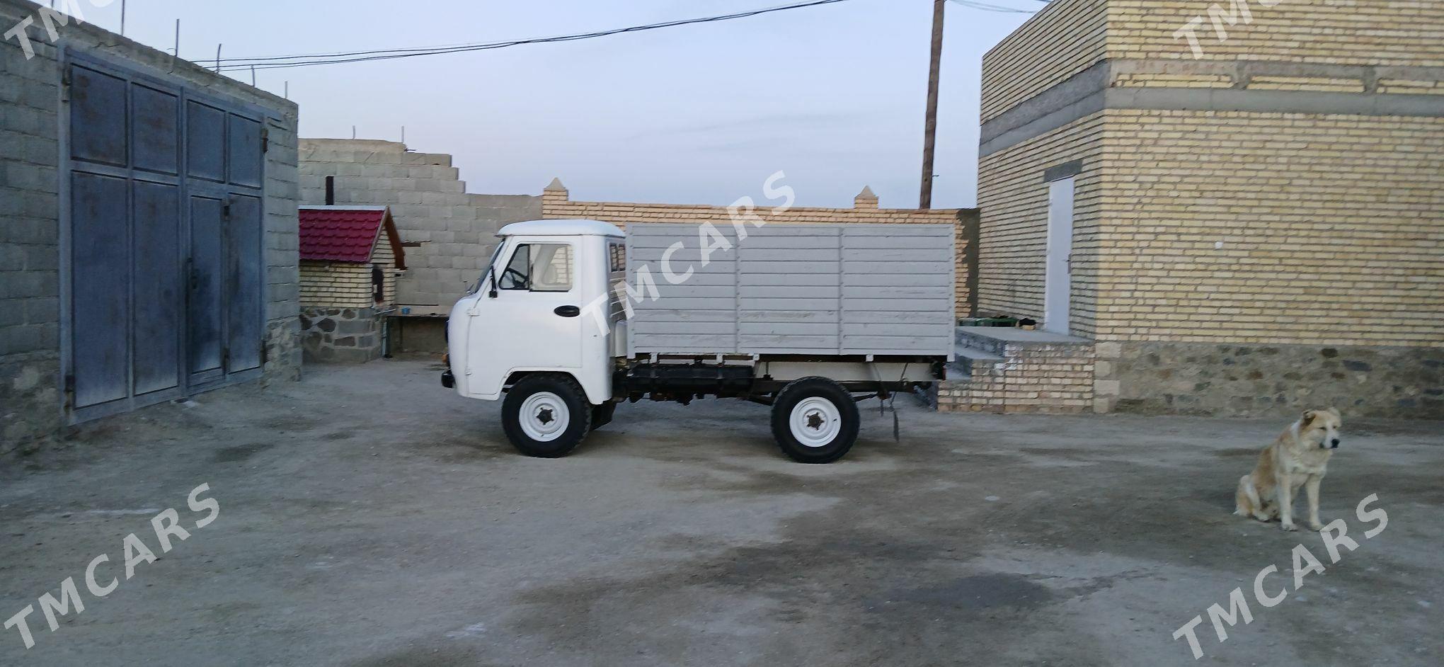 UAZ 452 1989 - 100 000 TMT - Bereket - img 2