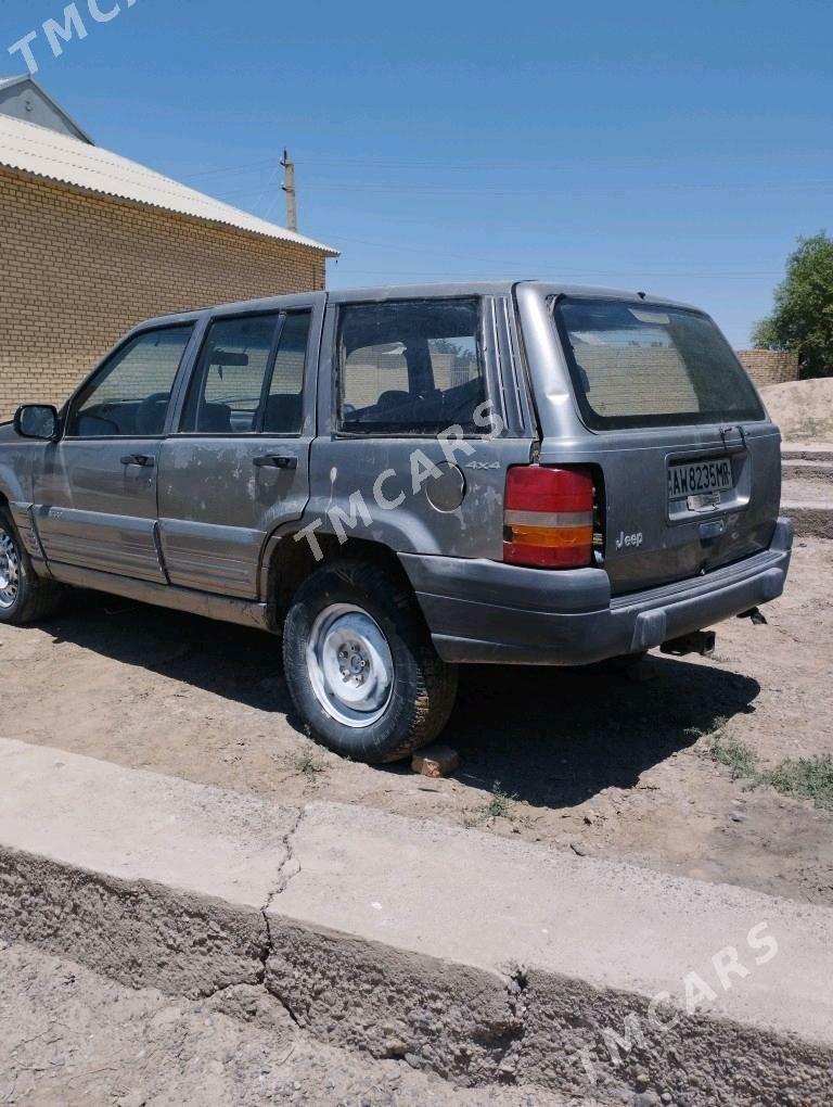 Jeep Grand Cherokee 1997 - 20 000 TMT - Мары - img 3