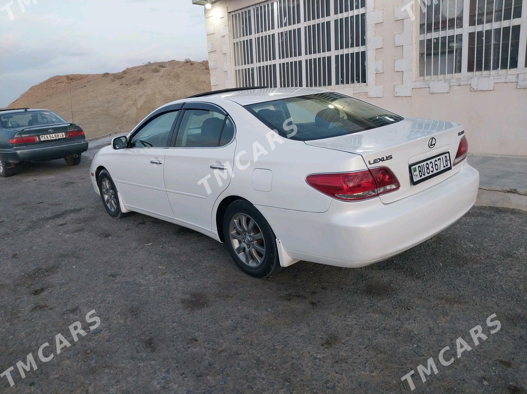 Lexus ES 300 2002 - 160 000 TMT - Койтендаг - img 2