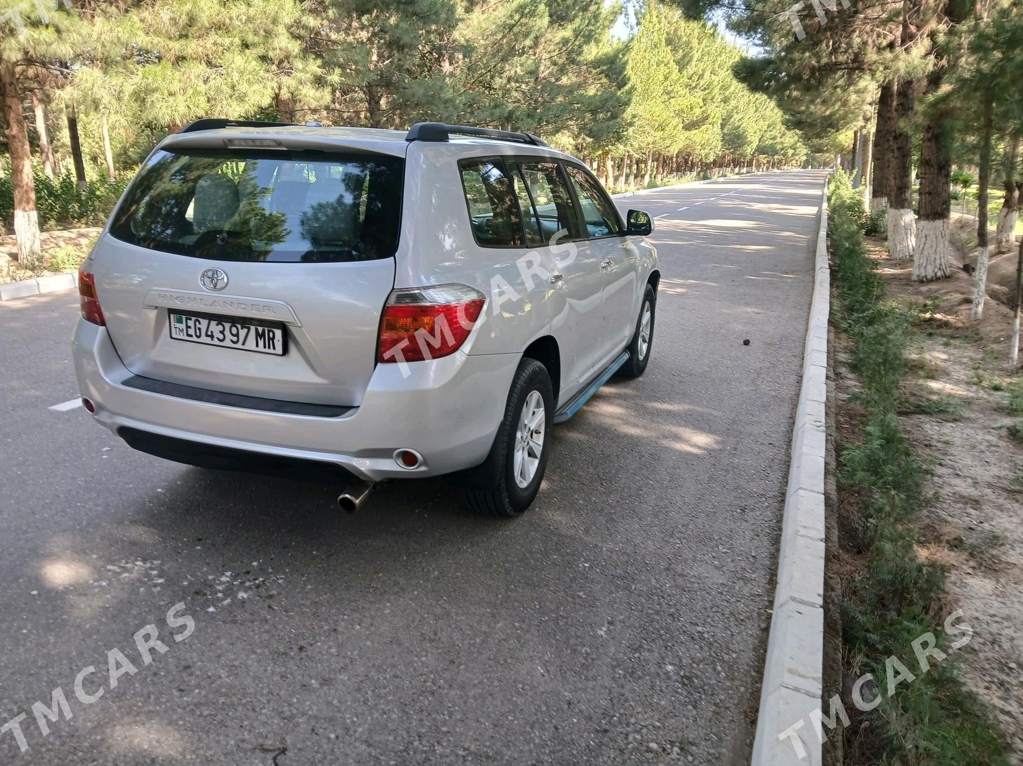 Toyota Highlander 2010 - 300 000 TMT - Мары - img 5