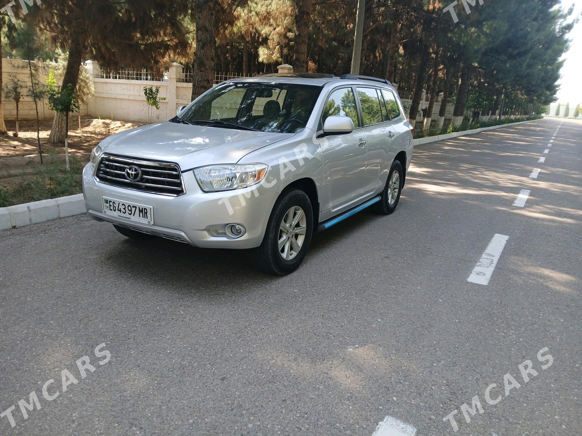 Toyota Highlander 2010 - 300 000 TMT - Мары - img 3