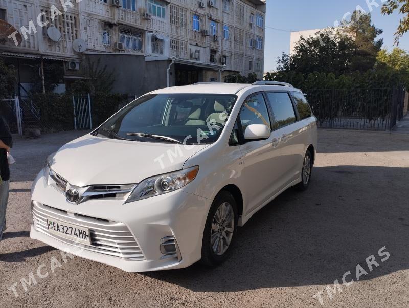 Toyota Sienna 2018 - 440 000 TMT - Мары - img 5