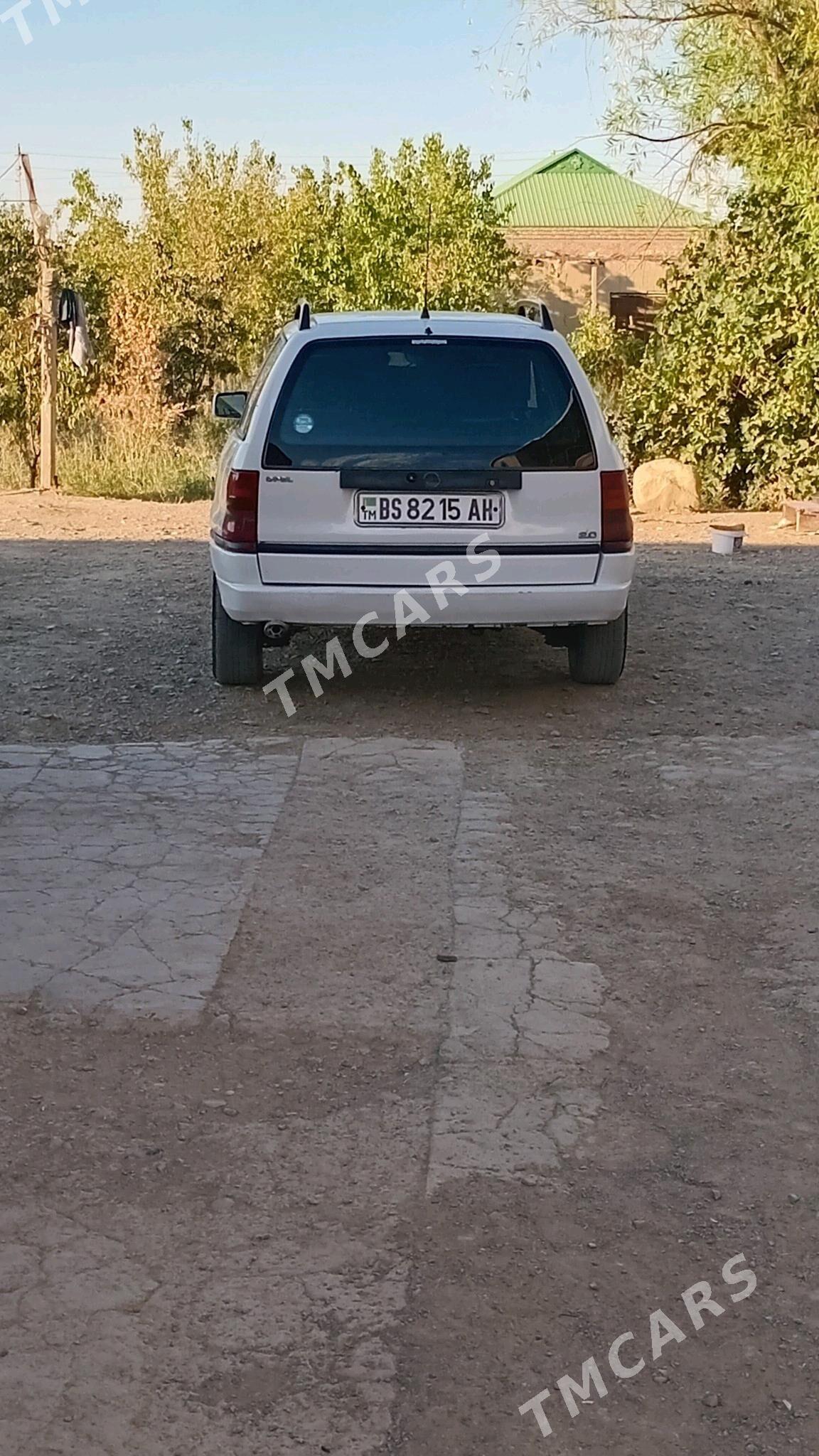 Opel Astra 1993 - 45 000 TMT - Бахарден - img 6