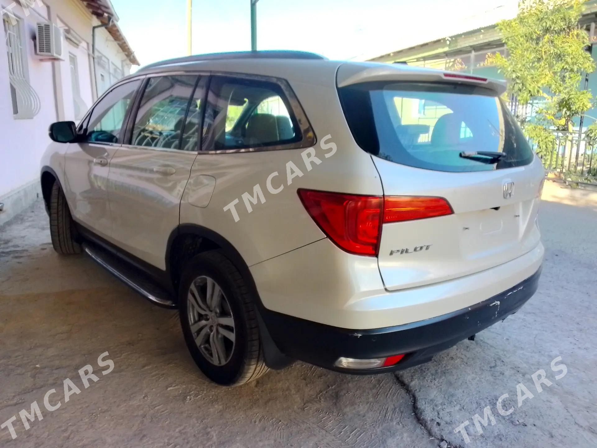 Honda Pilot 2016 - 320 000 TMT - Дашогуз - img 4
