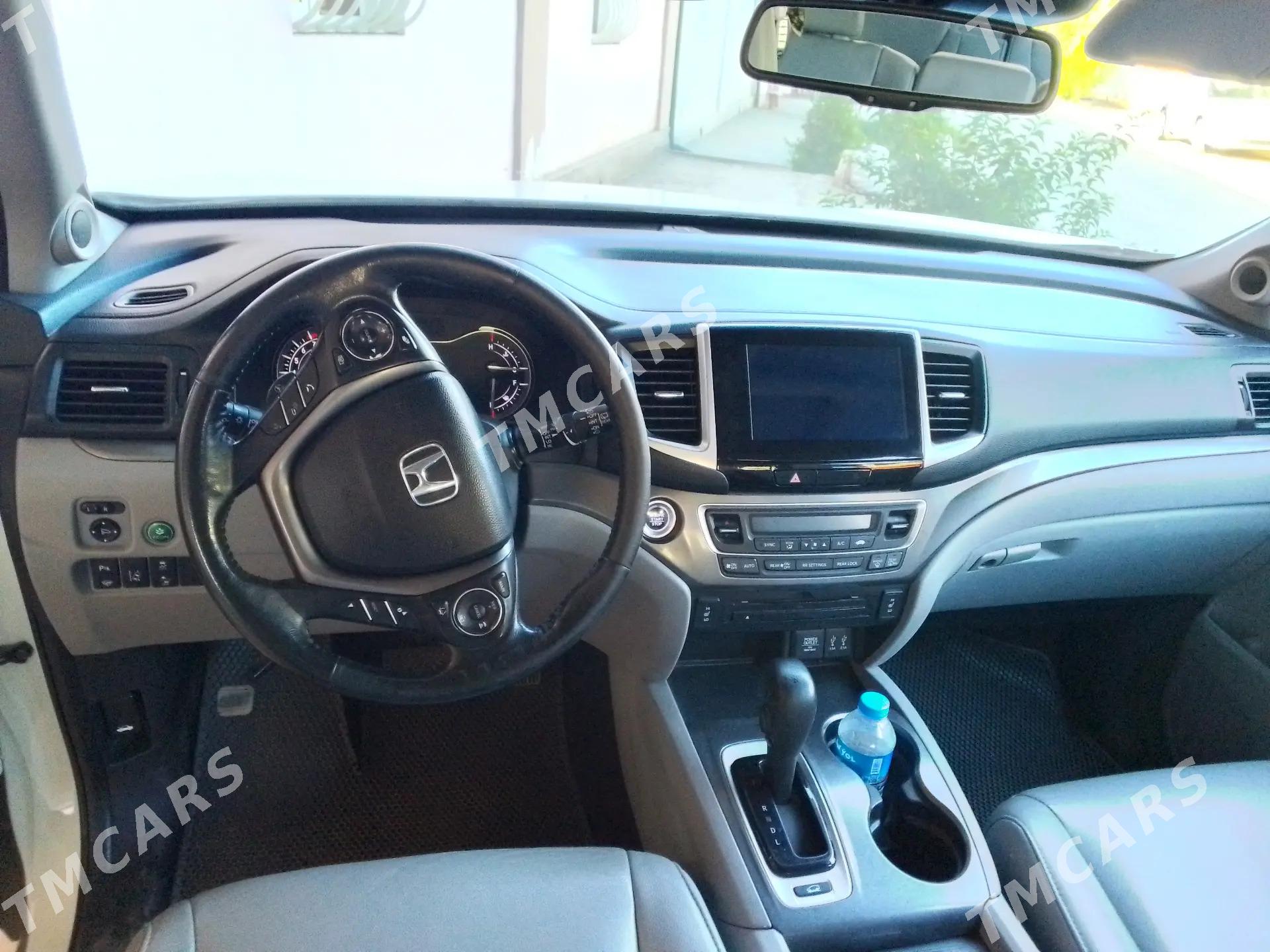 Honda Pilot 2016 - 320 000 TMT - Дашогуз - img 5