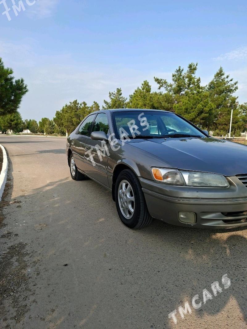 Toyota Camry 1998 - 117 000 TMT - Сакар - img 3