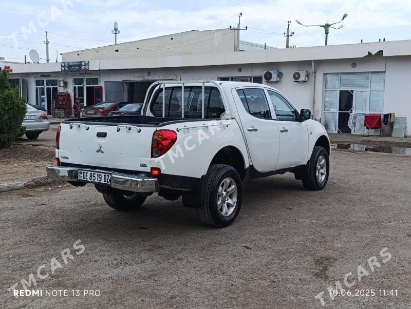 Mitsubishi L200 2010 - 135 000 TMT - Дашогуз - img 3
