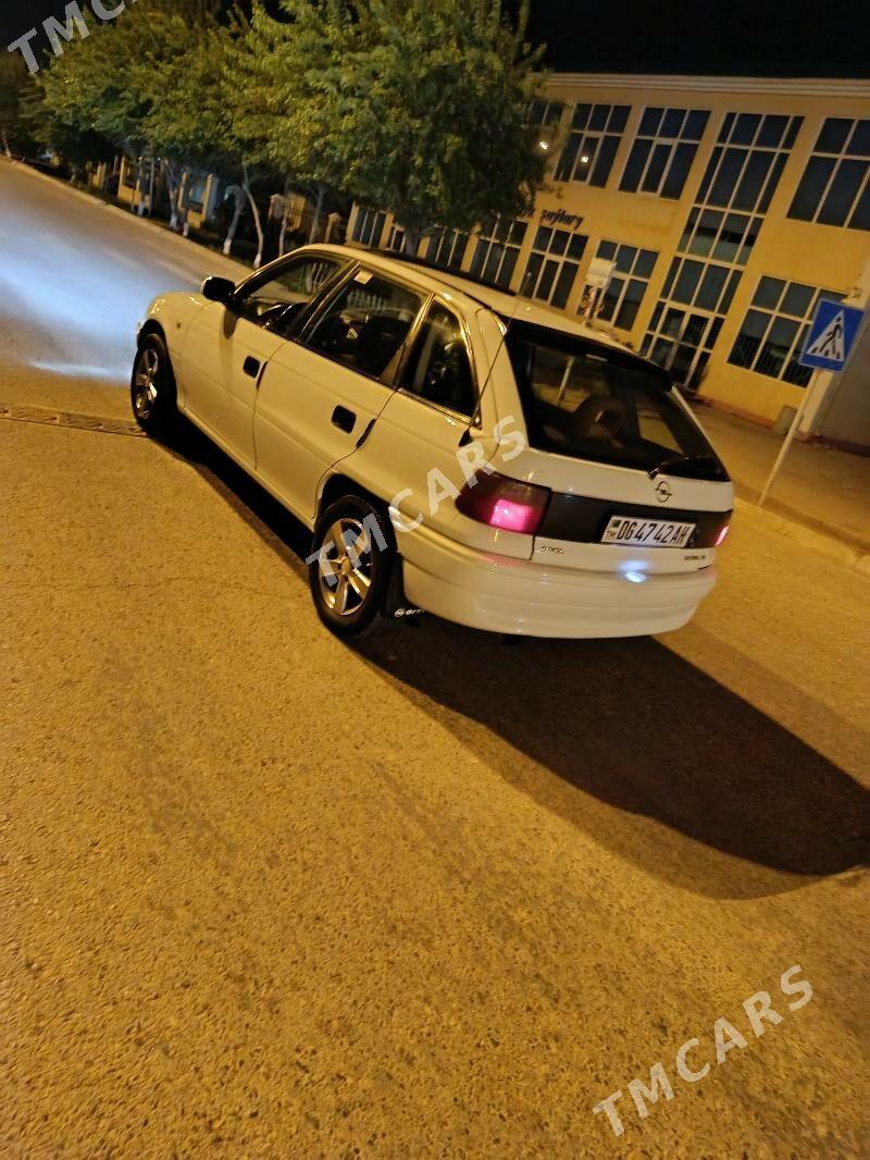 Opel Astra 1997 - 50 000 TMT - Бабадайхан - img 8