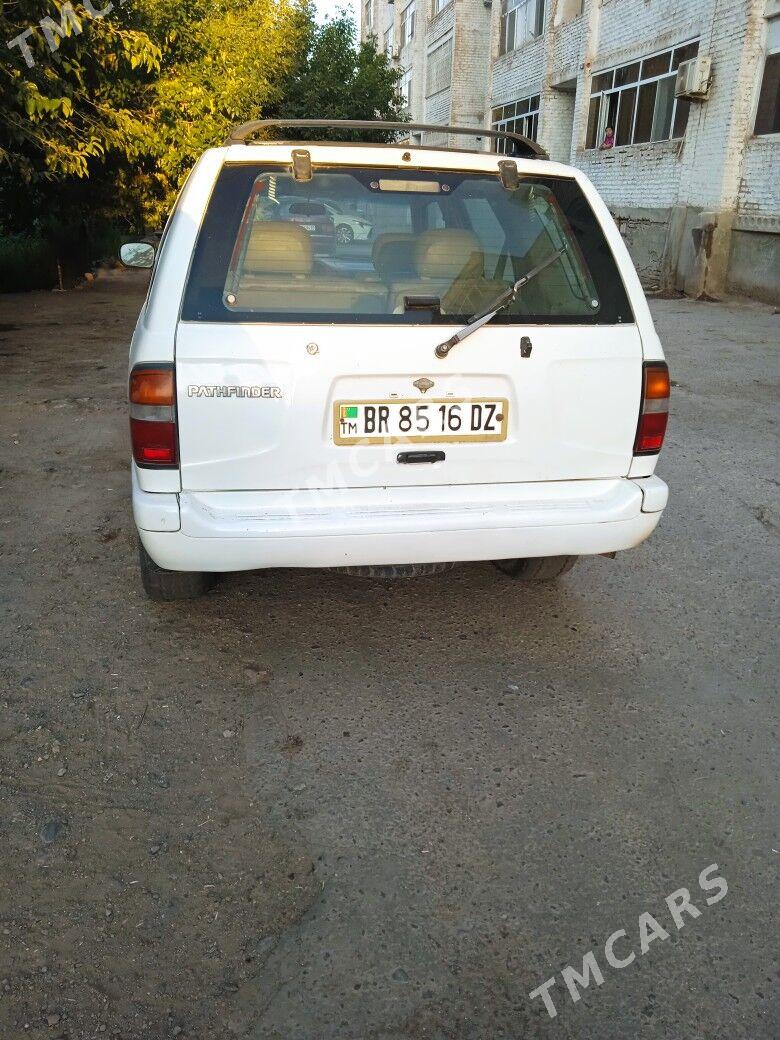 Nissan Pathfinder 1997 - 54 000 TMT - Daşoguz - img 2