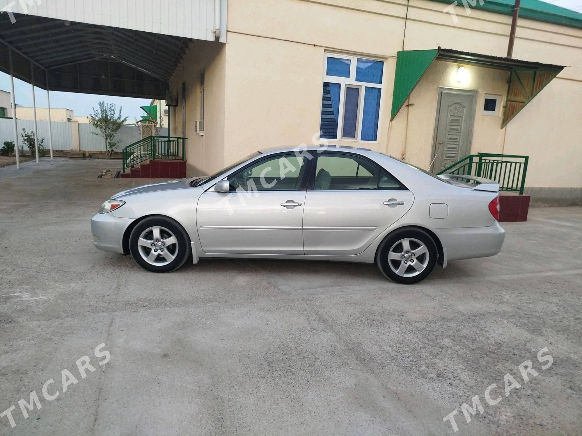 Toyota Camry 2003 - 138 000 TMT - Şatlyk - img 5