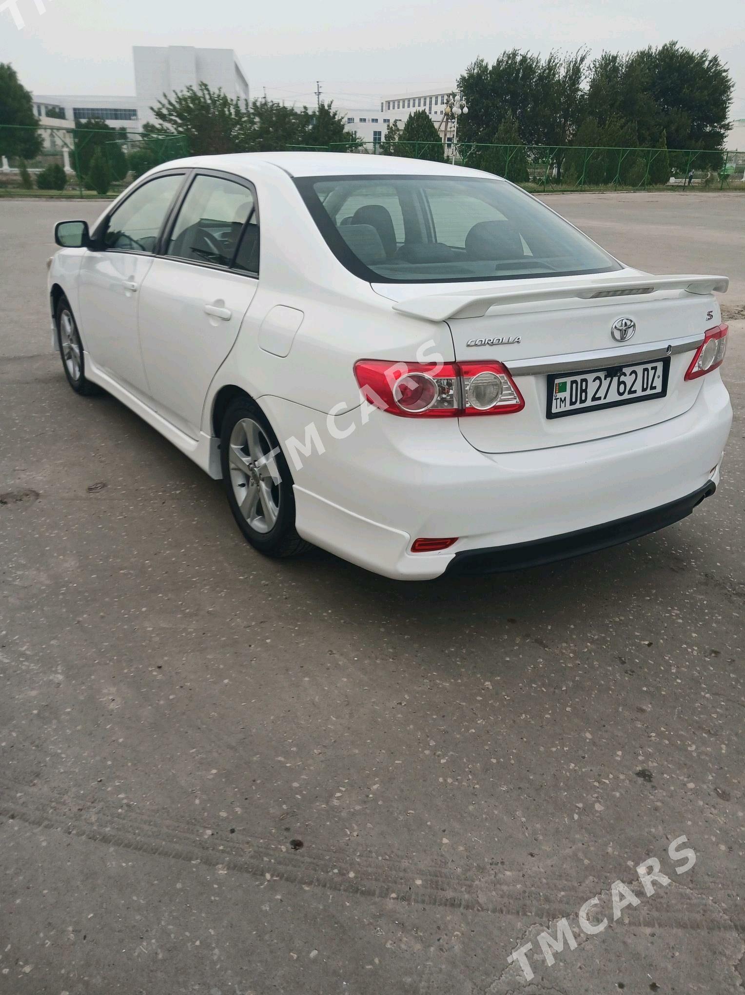 Toyota Corolla 2013 - 180 000 TMT - Daşoguz - img 2