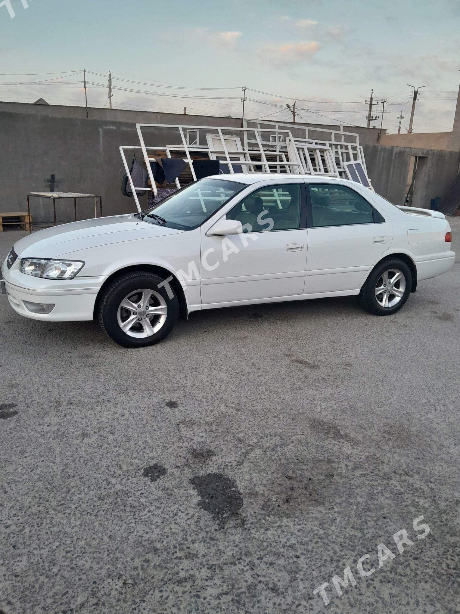 Toyota Camry 1998 - 133 000 TMT - Мары - img 3