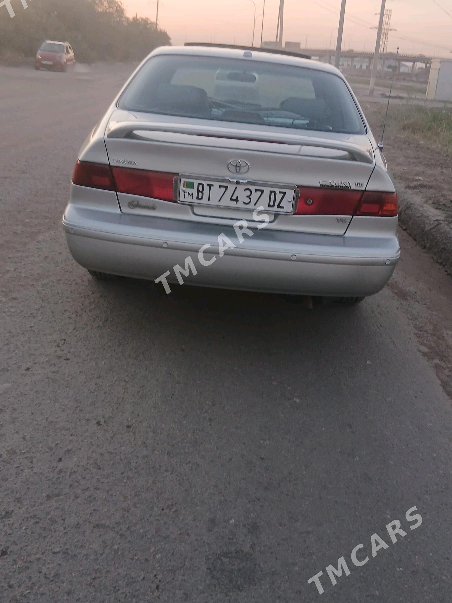 Toyota Camry 2001 - 175 000 TMT - Шабатский этрап - img 3