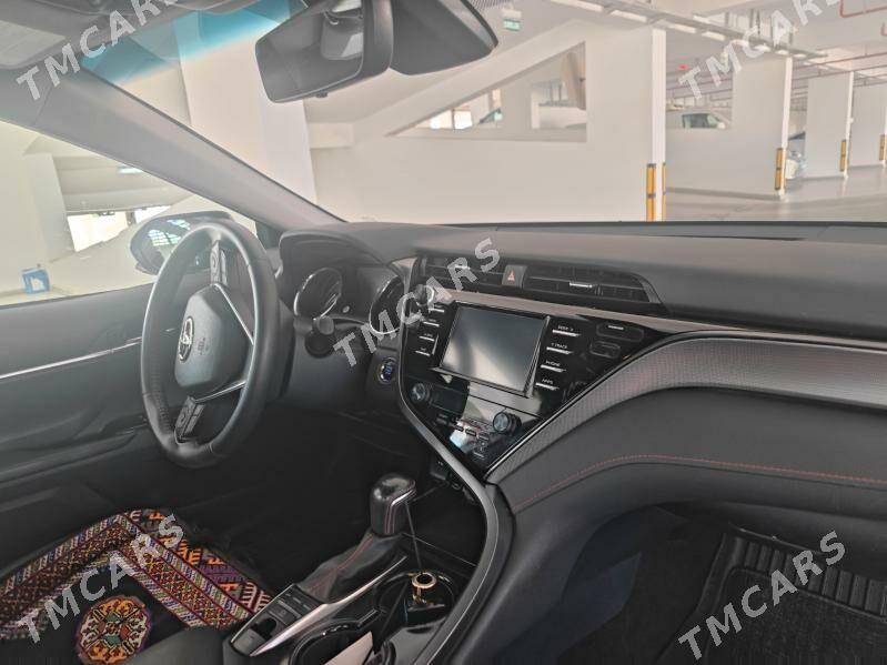 Toyota Camry 2020 - 410 000 TMT - Köşi - img 3