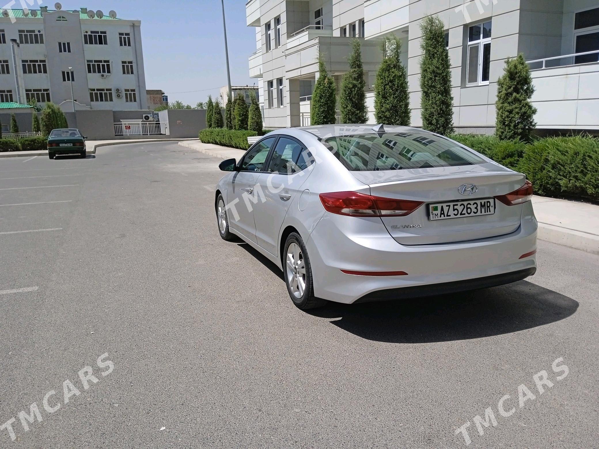 Hyundai Elantra 2018 - 180 000 TMT - Мары - img 3