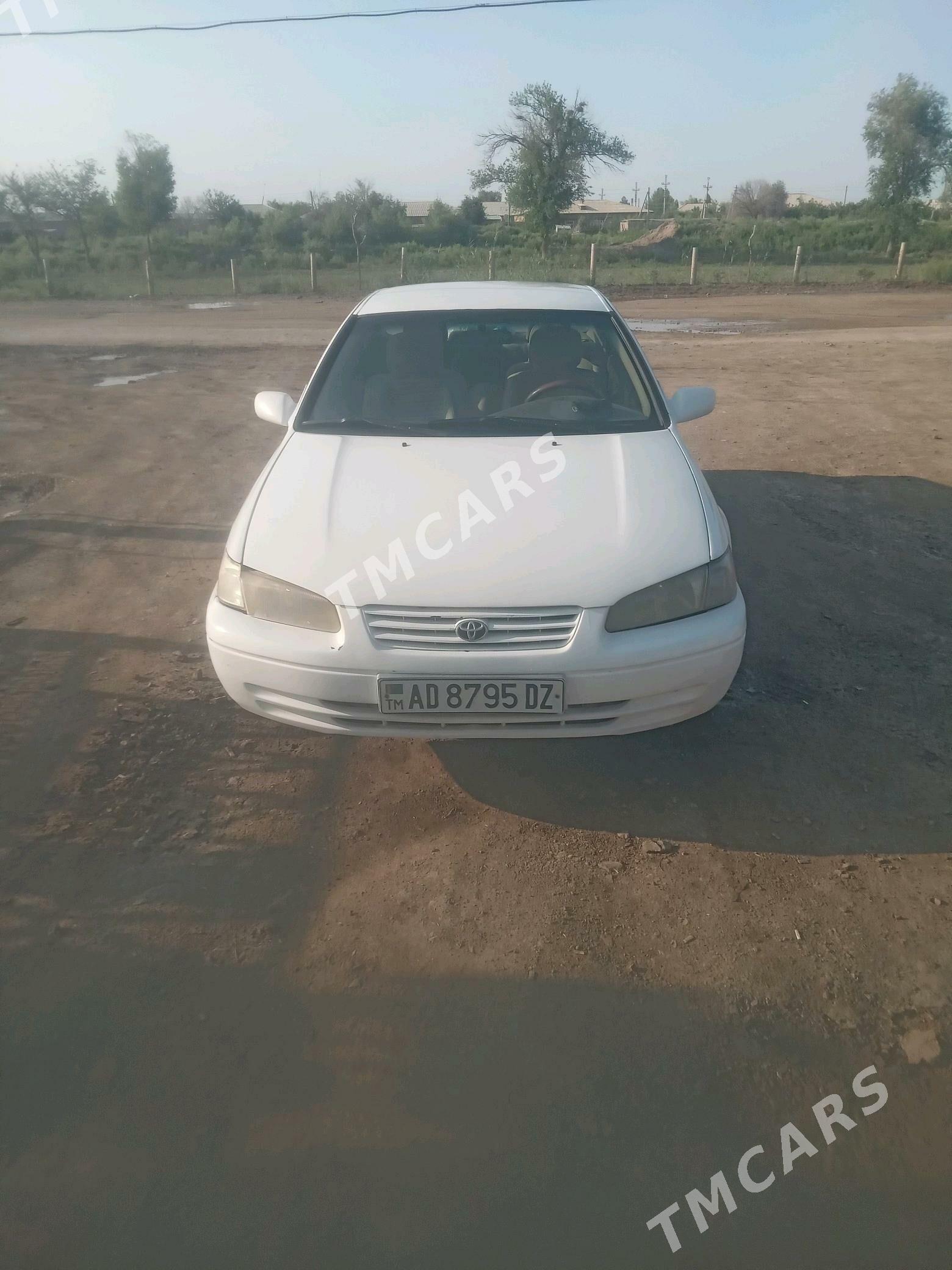 Toyota Camry 1999 - 110 000 TMT - етр. Туркменбаши - img 4