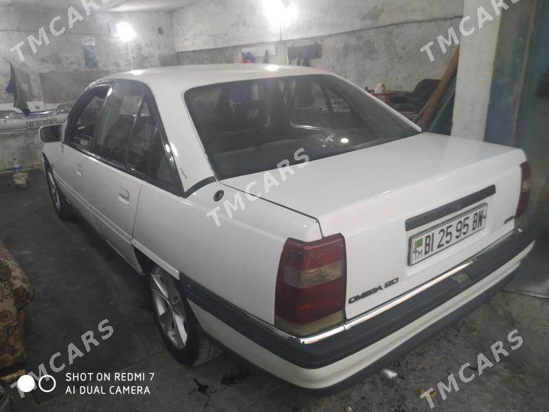 Opel Omega 1992 - 26 000 TMT - Türkmenbaşy - img 6