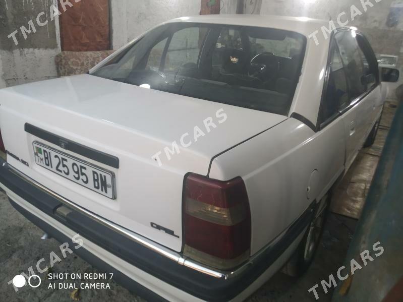 Opel Omega 1992 - 26 000 TMT - Türkmenbaşy - img 3