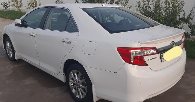 Toyota Camry 2012 - 205 000 TMT - Тязе заман - img 8