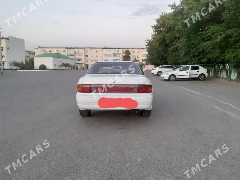 Toyota Camry 1993 - 80 000 TMT - Büzmeýin GRES - img 3