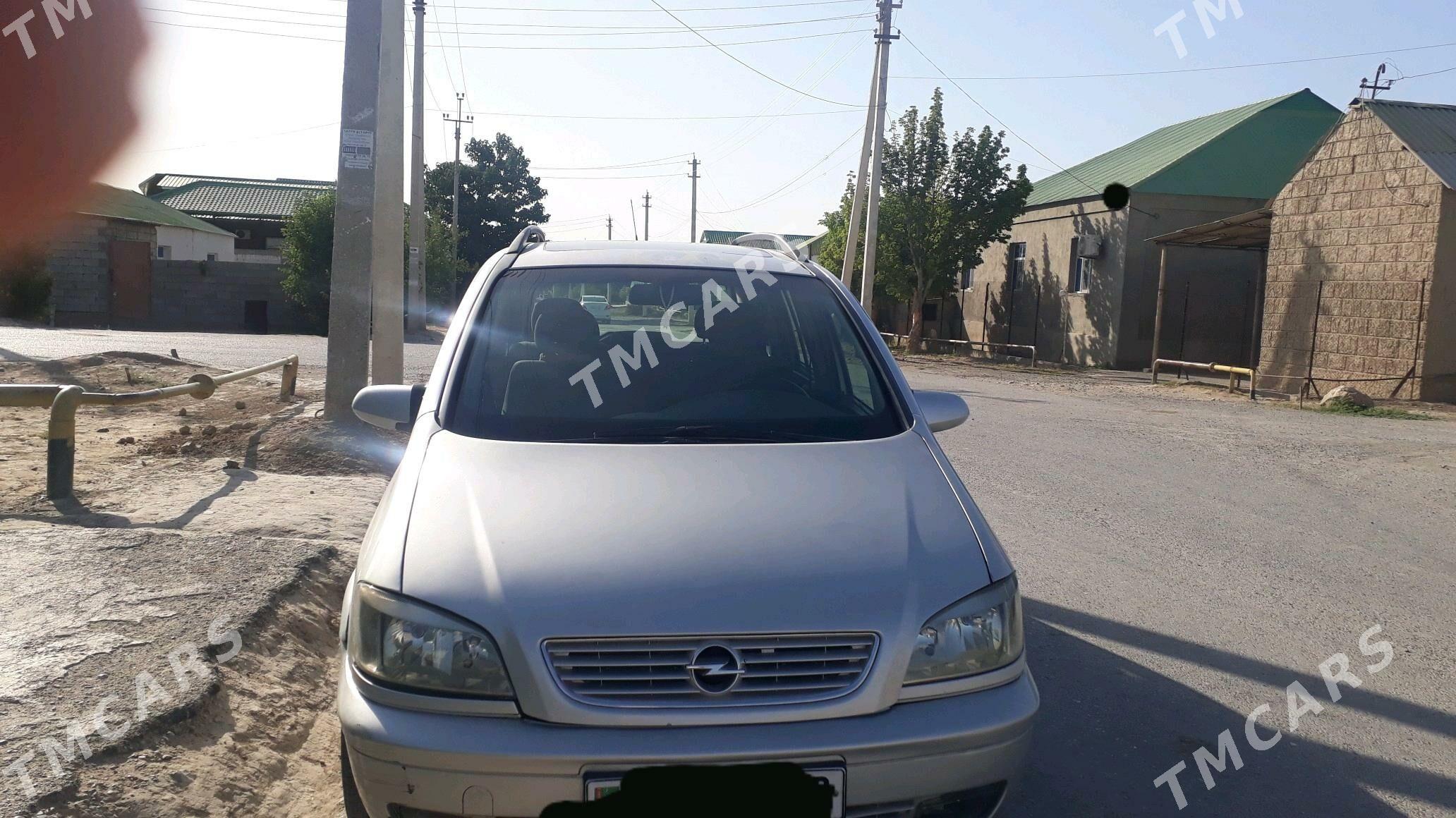 Opel Zafira 2002 - 87 000 TMT - Багир - img 4