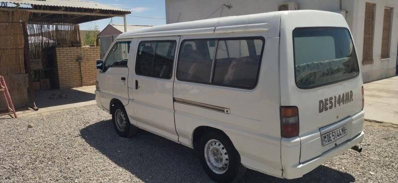 Toyota Hiace 2004 - 110 000 TMT - Мары - img 8