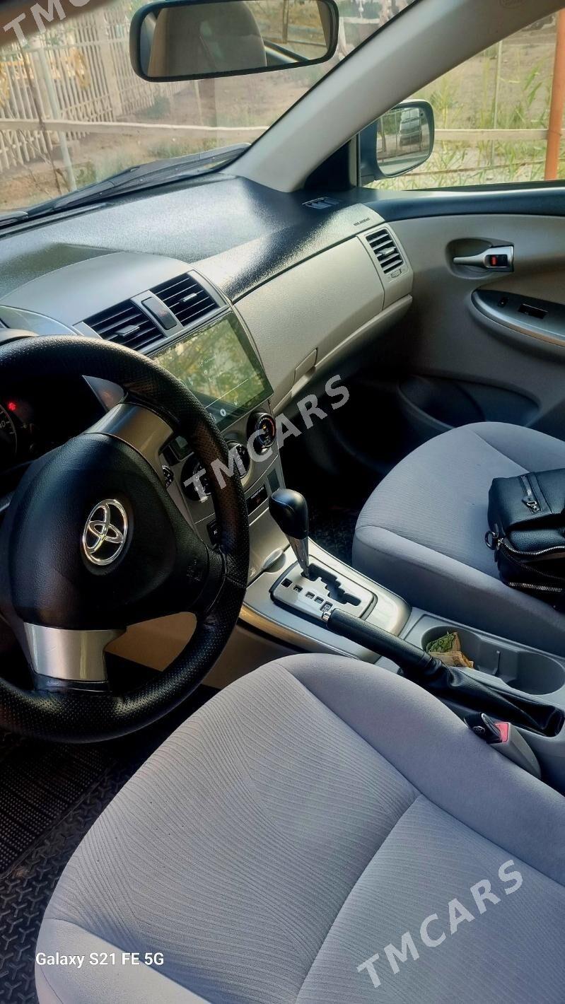 Toyota Corolla 2011 - 170 000 TMT - Туркменабат - img 2