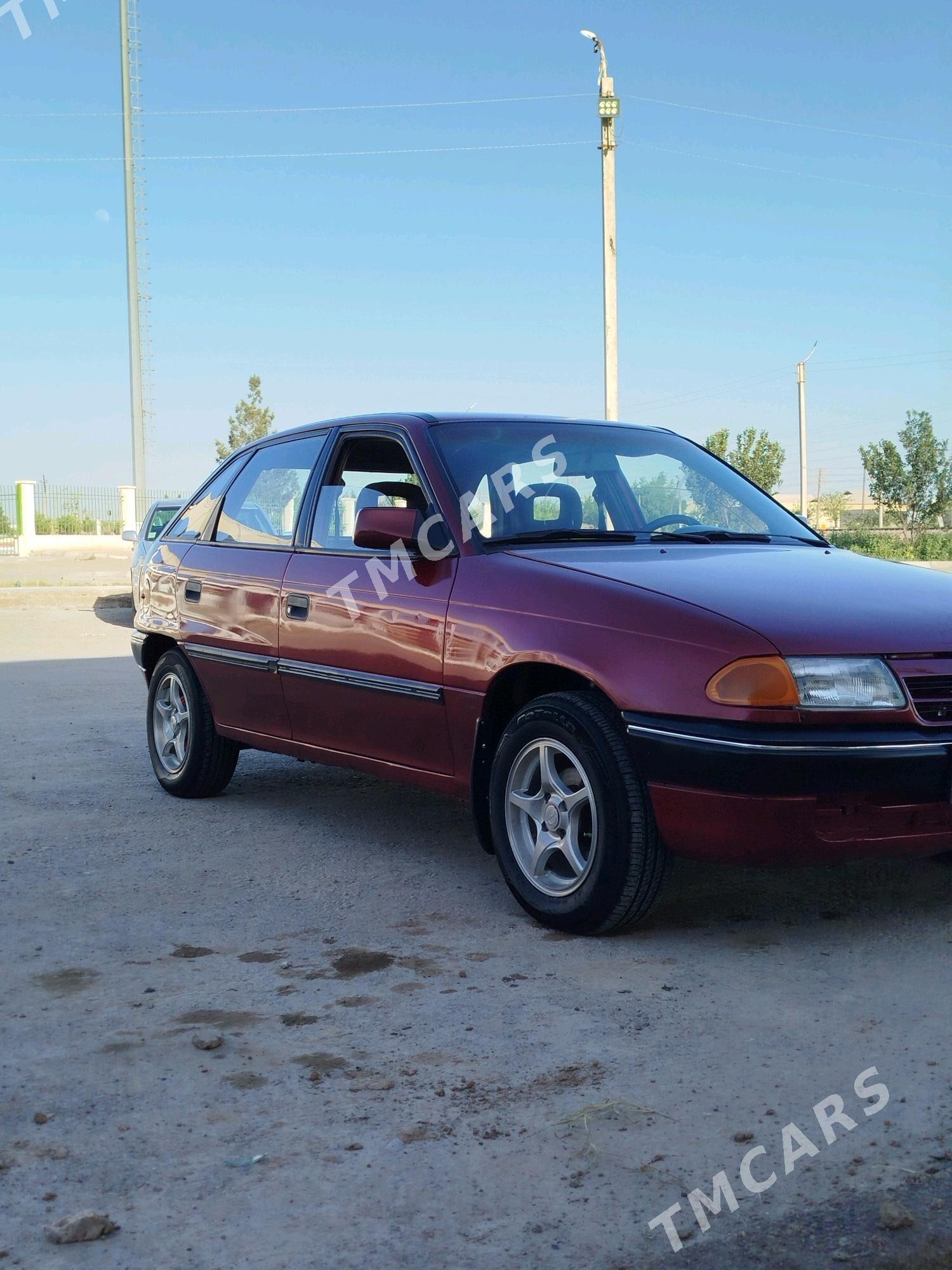 Opel Astra 1992 - 35 000 TMT - Мары - img 5