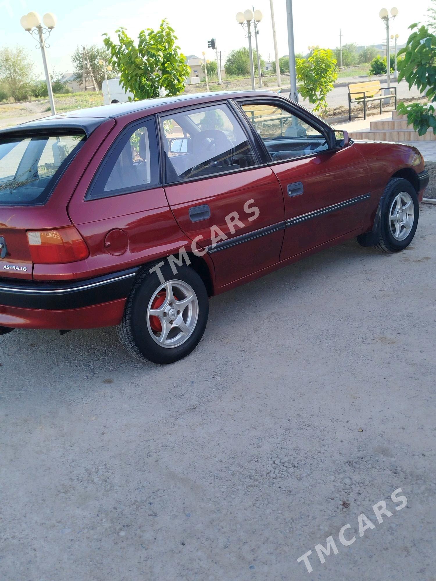 Opel Astra 1992 - 35 000 TMT - Мары - img 6