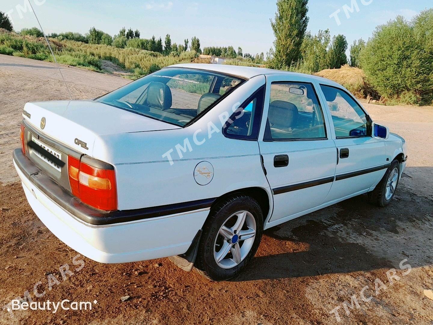 Opel Vectra 1993 - 35 000 TMT - Губадаг - img 2